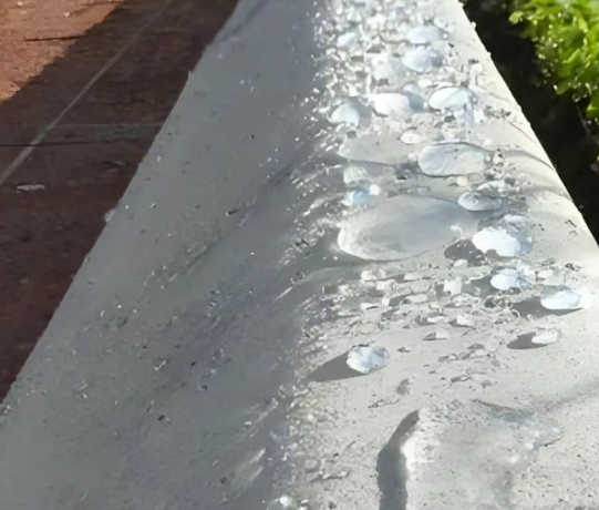 申扎硅烷浸渍涂料在混凝土保护中的应用